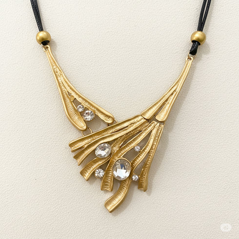 Midnight Glid Necklace